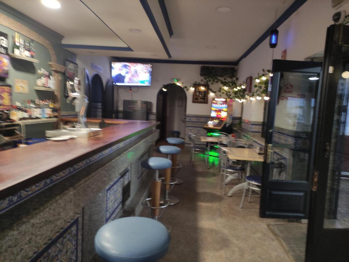 Hostal Restaurante Bar Cafeteria La Melchora Posadas Exterior photo